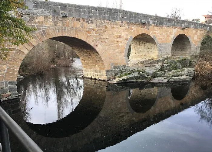 Casa Del Puente Murallahomes