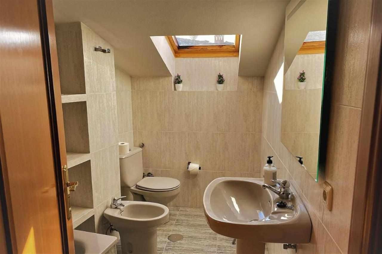 Casa Del Puente Murallahomes Apartment